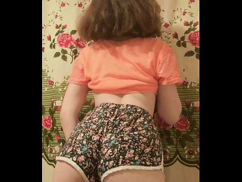 ❤️ Секси млада мадама сваля шортите си пред камерата. ️ Порно в bg.porngameshub.ru ❌️